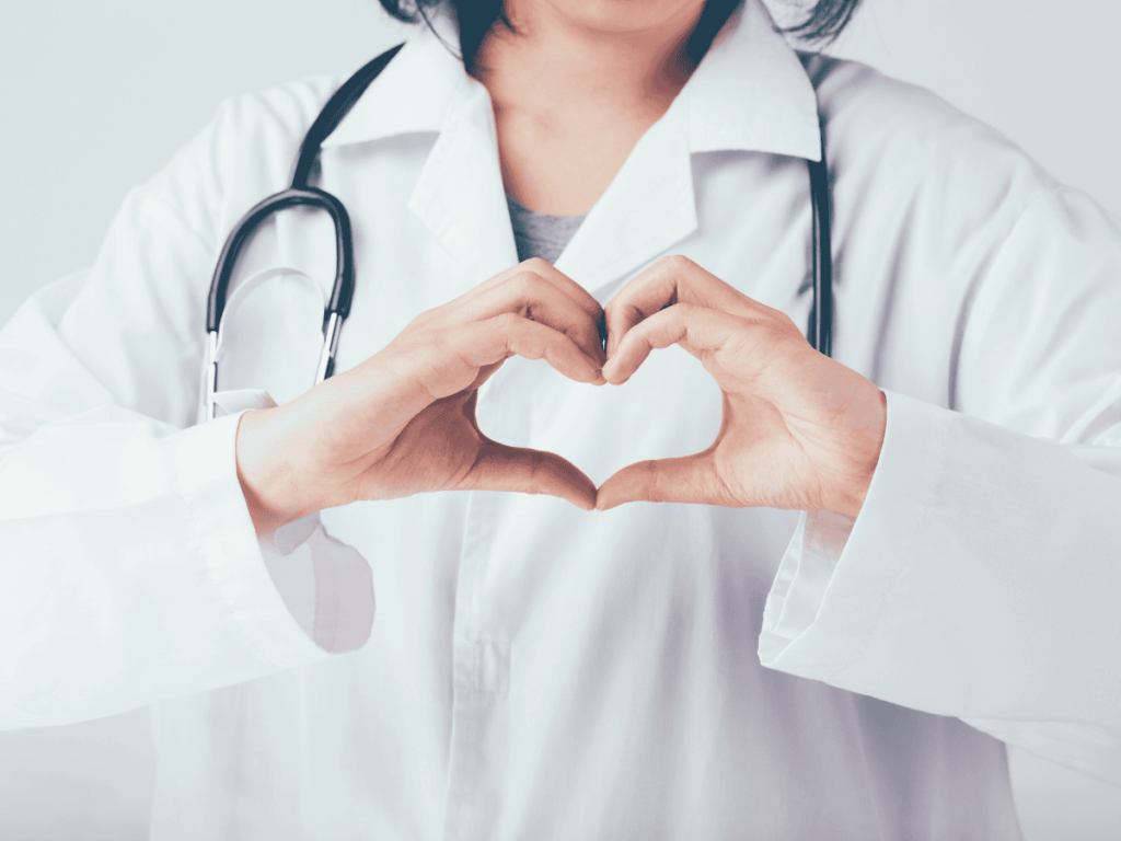Arzt bestätigt gute Herzgesundheit